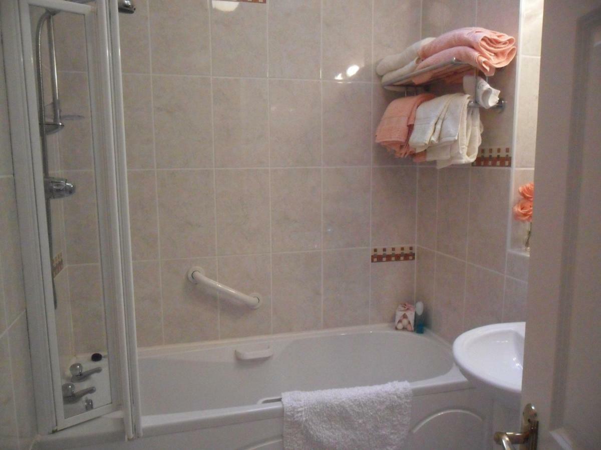 Croi An Bhaile Luxury Apartment Росскарбері Екстер'єр фото